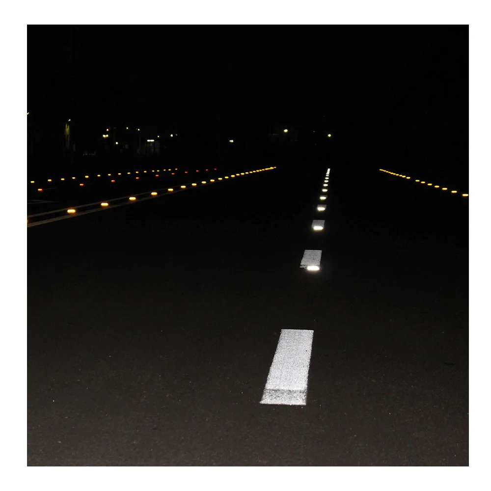 Conventional Reflective Devices Plastic Material Road Marker Reflector
