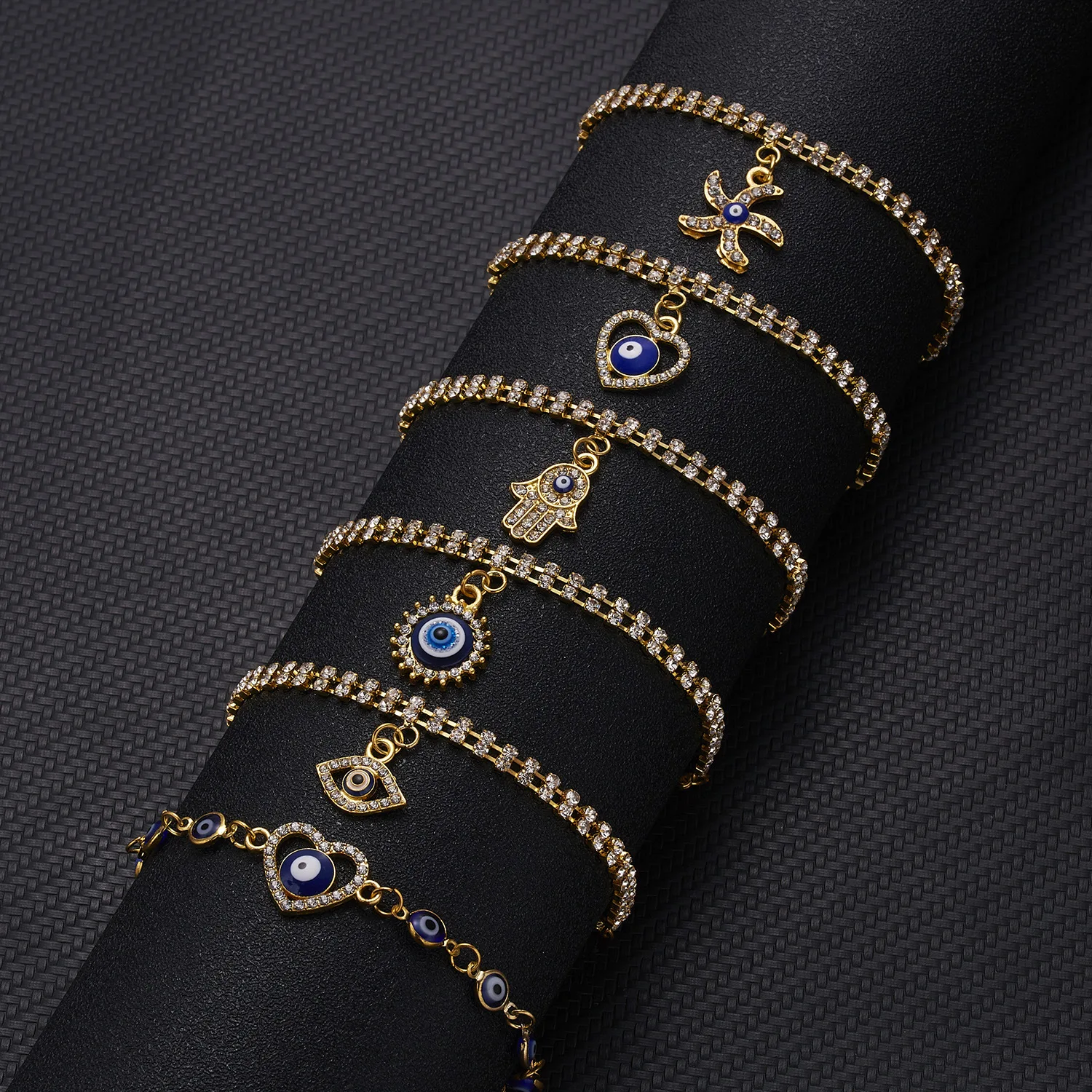 

HOVANCI 18k gold plated chain bracelet design jewelry 9 bracelets pour femmes palm geometric blue eyes crystal bracelet