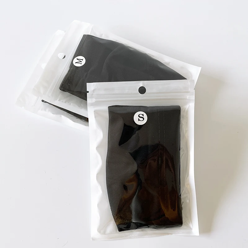 

Nice Individual Packing Size Breathable Dome Mesh Wig Caps, Black color