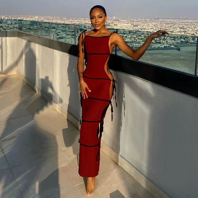 

Sandtree K21DS135 Sexy Side Bandage Maxi Dress 2021 New Arrivals Solid Color Stripe Hollow Plus Size Dress Streetwear