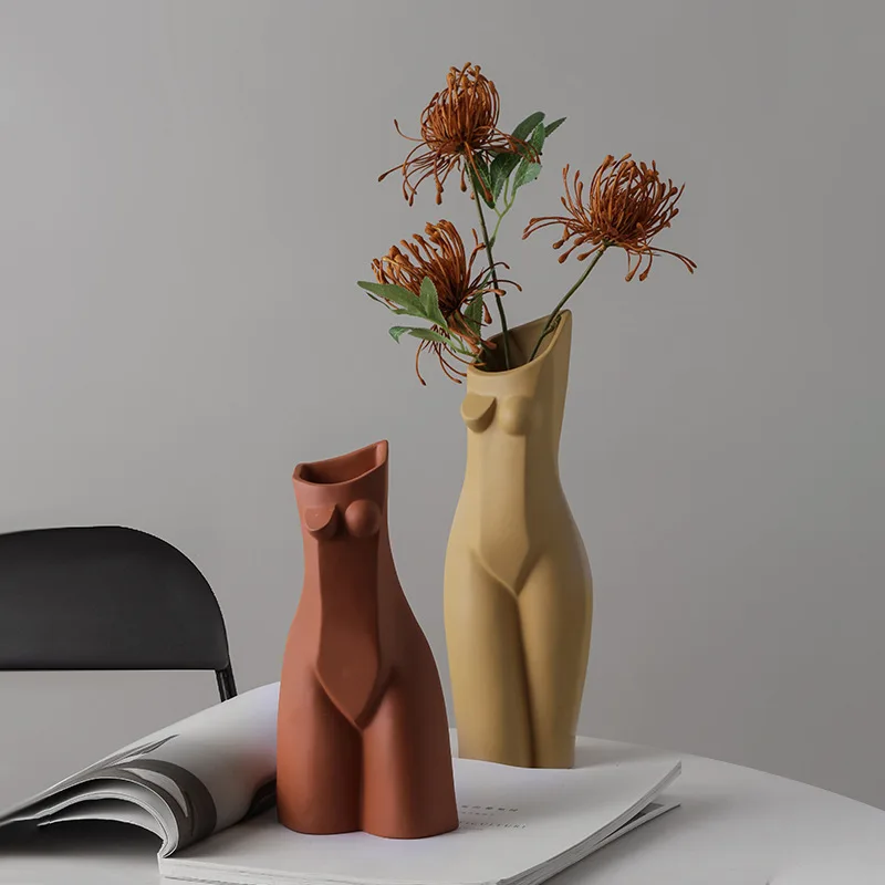

THE SHOUTER Nordic Ceramic Woman Lady Body Shape Vase