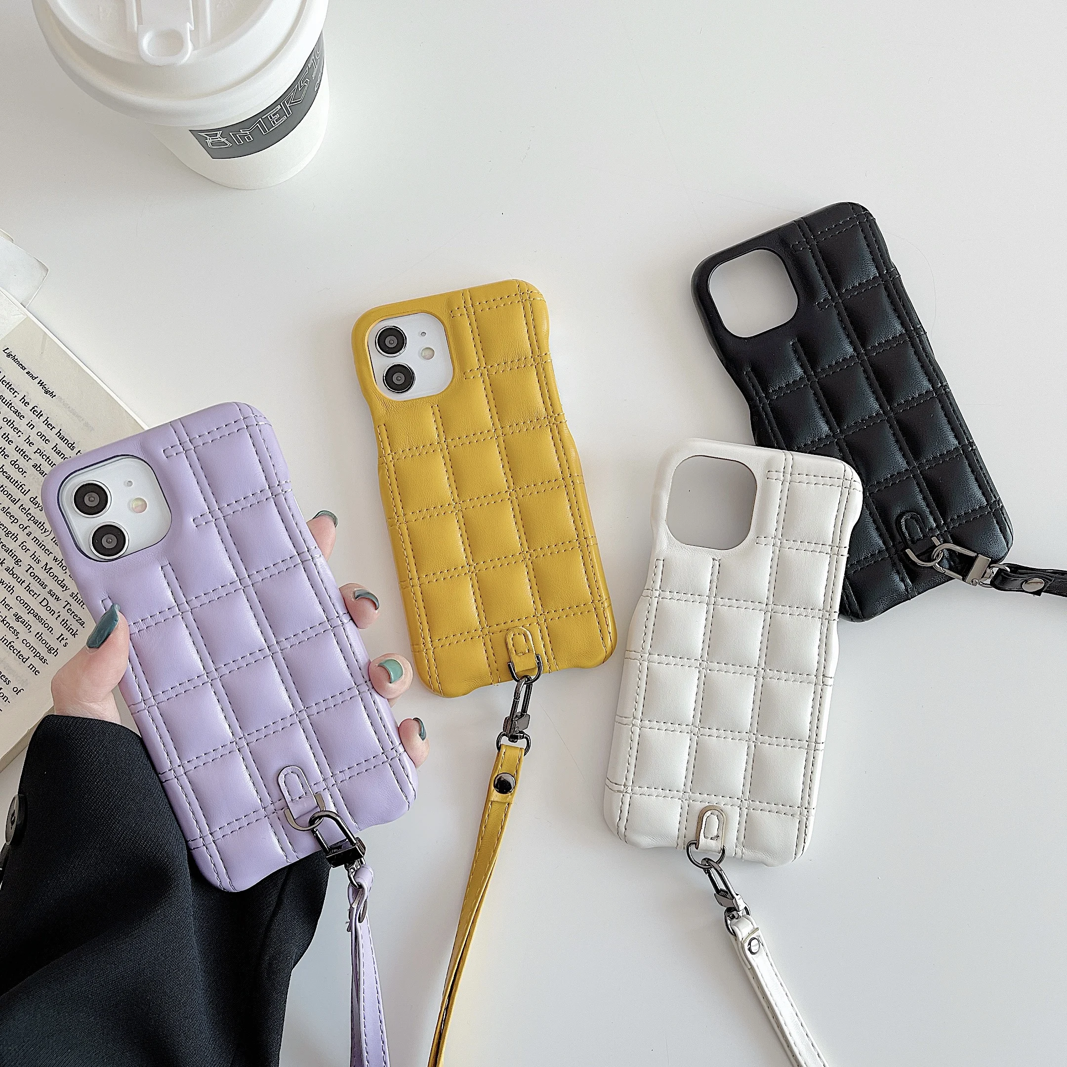 

Winter Fall Selection Grid Down Jackets Phone Case for iPhone 11 12 13 Pro Max The Puffer Hanging Rope Cover