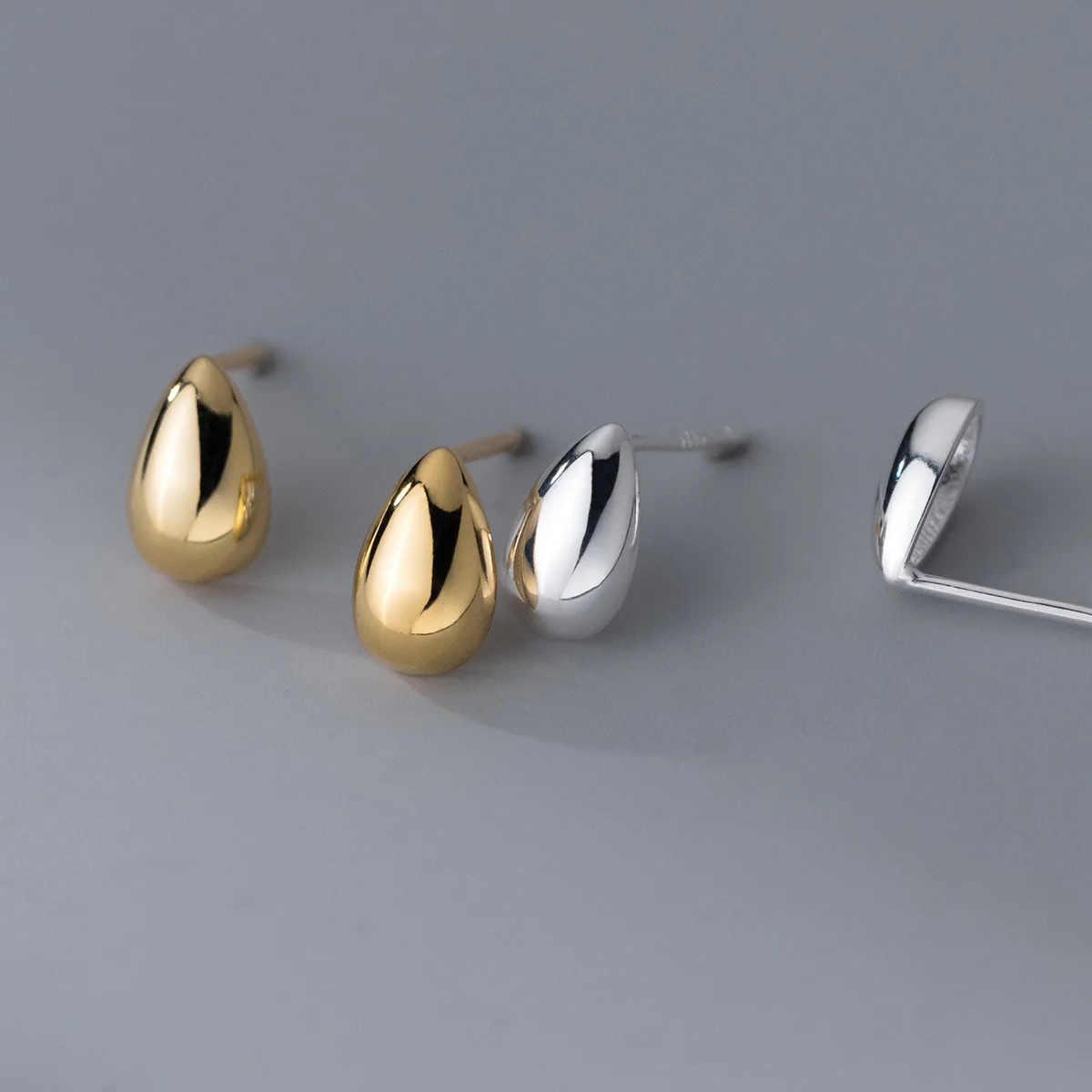 

fashion minimalist jewelry 925 sterling silver simple water drop peas beans shape gold plated stud earrings for women