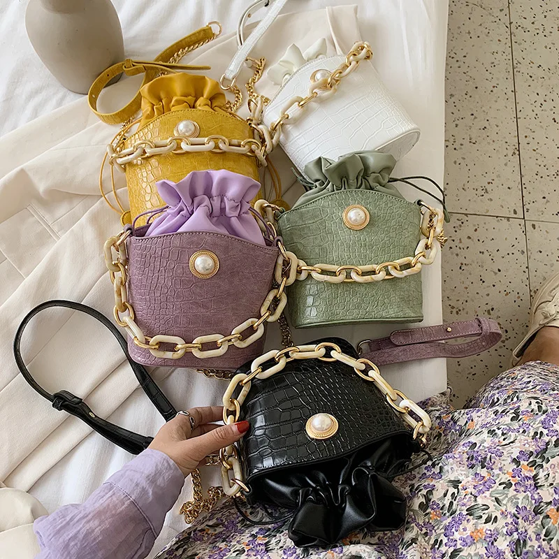 

2021 Custom fashion elegant ladies bucket drawstring hand bags chain handbags women crocodile purse with acrylic handle, 5 colors