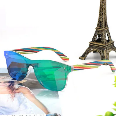 

2021 Colorful Eco-friendly Polarized TAC Polarized Color Striped Wooden Sunglasses
