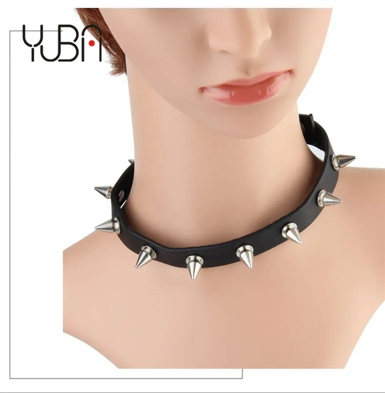 

Girls&Boys Simple Goth Choker Women Rivet Cowhide Necklacewholesale, 1 color