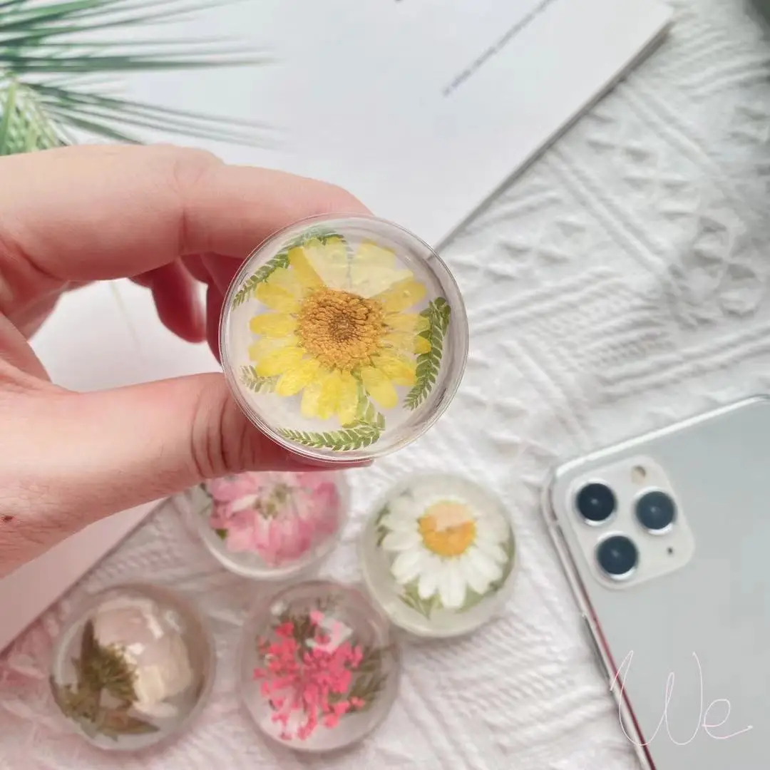 

Transparent hemisphere Ball Airbag Cell Phone Accessories Stand Customized Phone Holder Griptok Foldable Real Flower Grip Tok, Various