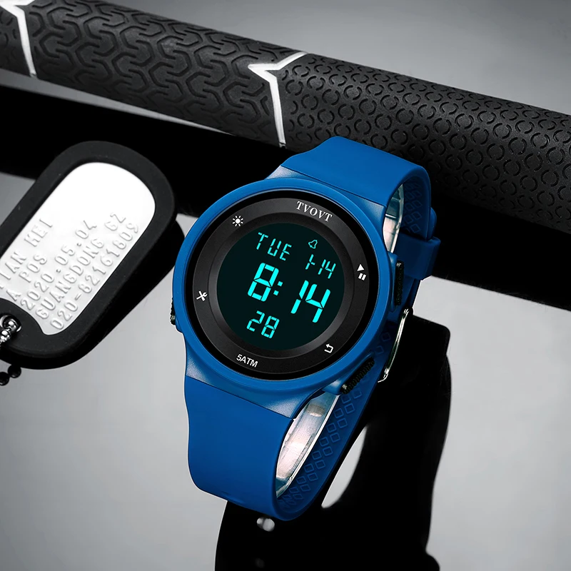

Custom Led Display Watch Hands Waterproof Sports Watches Men Wrist Waterproof Digital 8801, Black/blue/sky blue/pink
