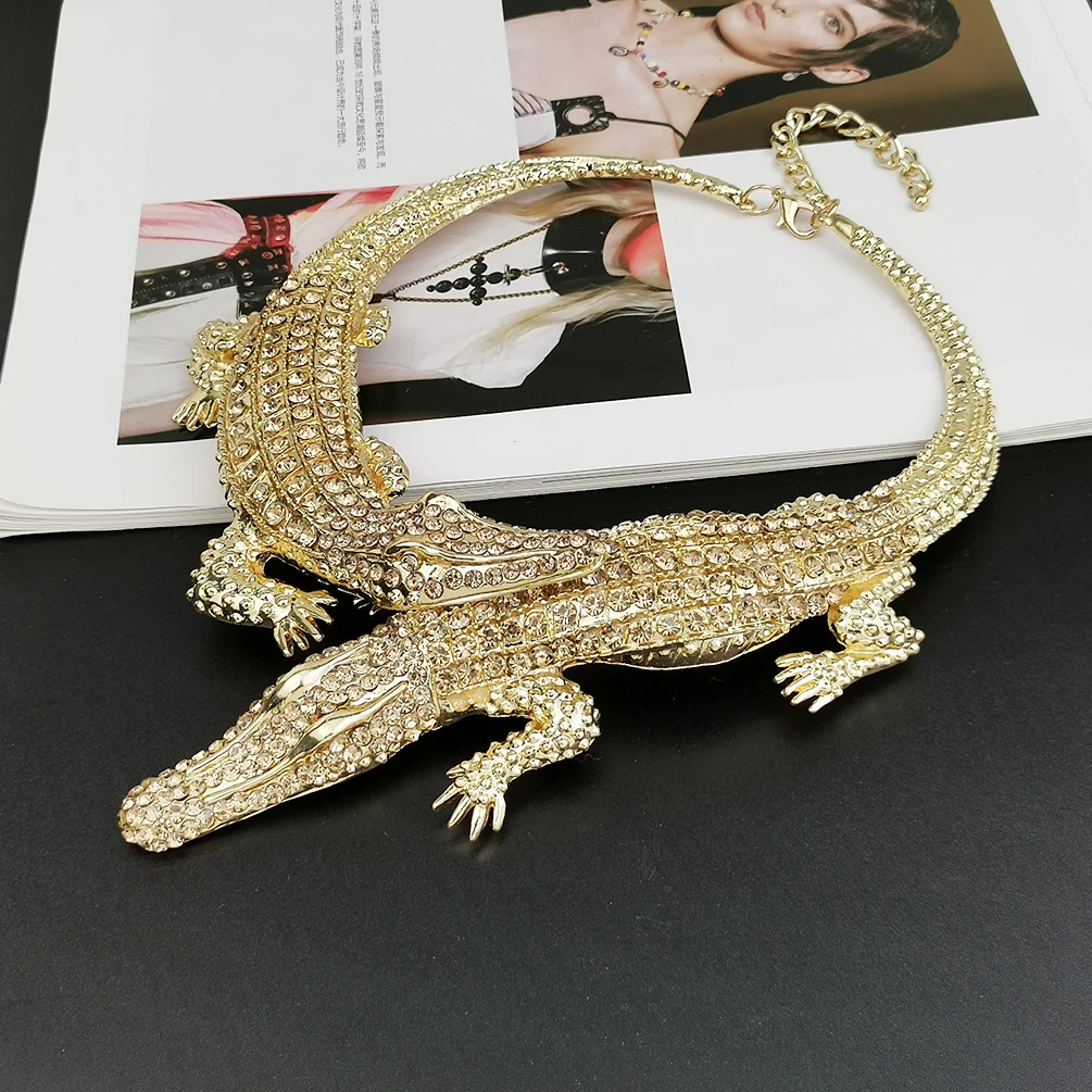 

Newest Unique Designer Animal Crocodile Shape Necklace Torques African Style Jewelry Fashion Rhinestone Beads Choker Gold Filled, Silver, gold