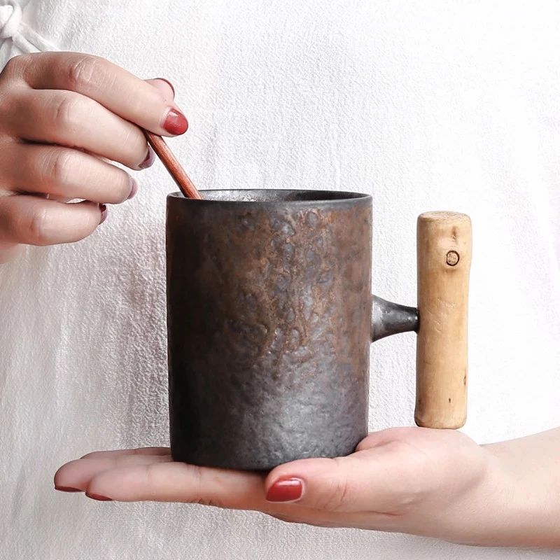 

Japanese Style Vintage Ceramic Coffee Mug Tumbler Rust Glaze Tea Milk Beer Mug with Wood Handle Water Cup Home Office Drinkware, As photo showed