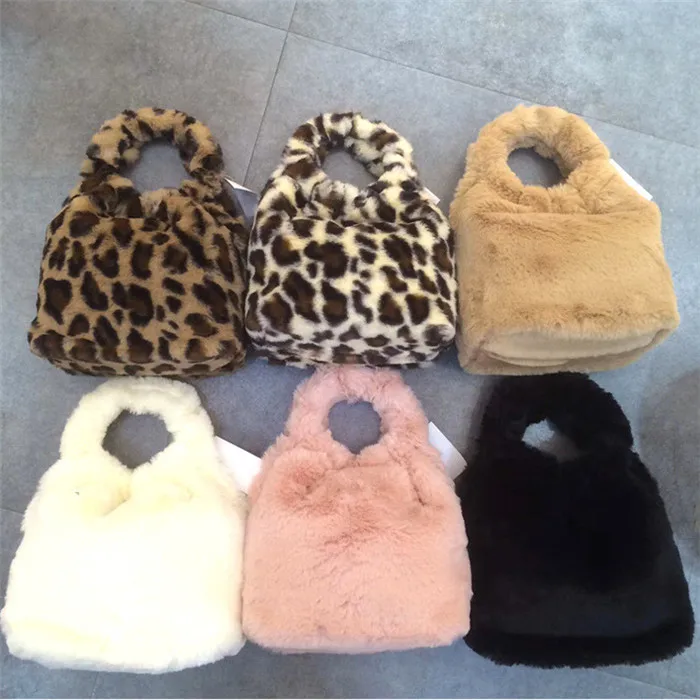 

Fashion faux fur handbags for women leopard print fur purses crossbody bag