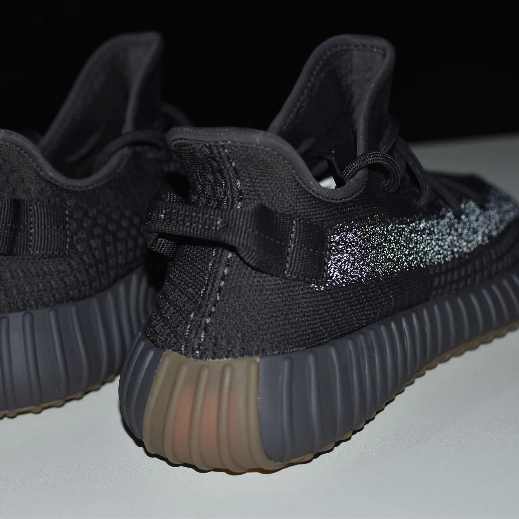 

prime knit pirate black high top 350 v 2 air yeezi cinder boots man women sepatu yeezys women shoes manufacturer schuhe trainer