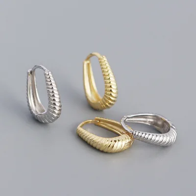 

Elegant Women Jewelry S925 Silver Irregular Geometric Clip On Earrings Twisted Hoop Earrings For Girls Party
