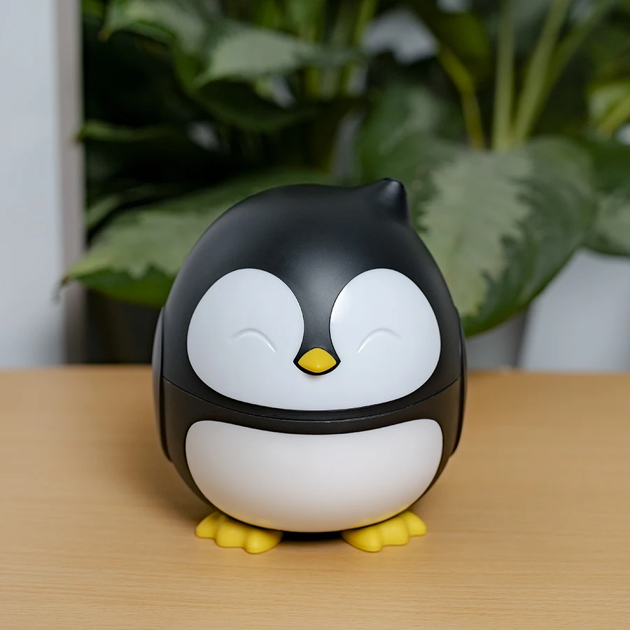 

180ml Newest Unique Penguin Shape Kids Aroma Diffuser with Music Speaker