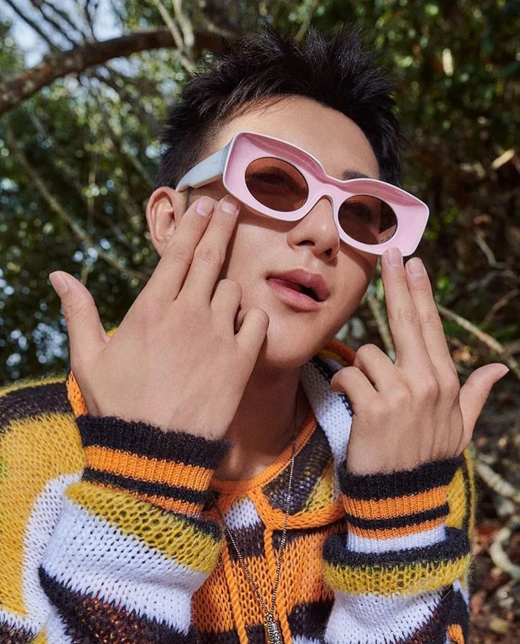 

Cheap Wholesale Unique Sunglasses 2021 Women Newest Sun Glasses Men Fashion Sungalsses For Small Oval Lens, 8 colors