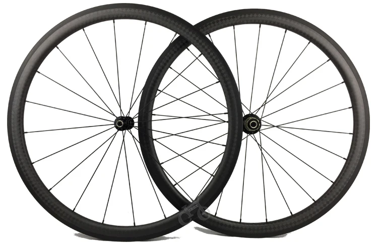 carbon wheel set 700c