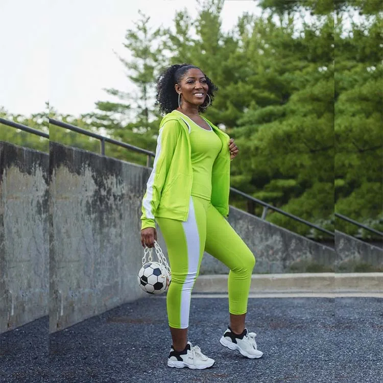 

2021 New Fashion Fitness Brands Seamless Yoga Pants Praviate Label Sports Bra Leggings Womens Gym Wear Sets