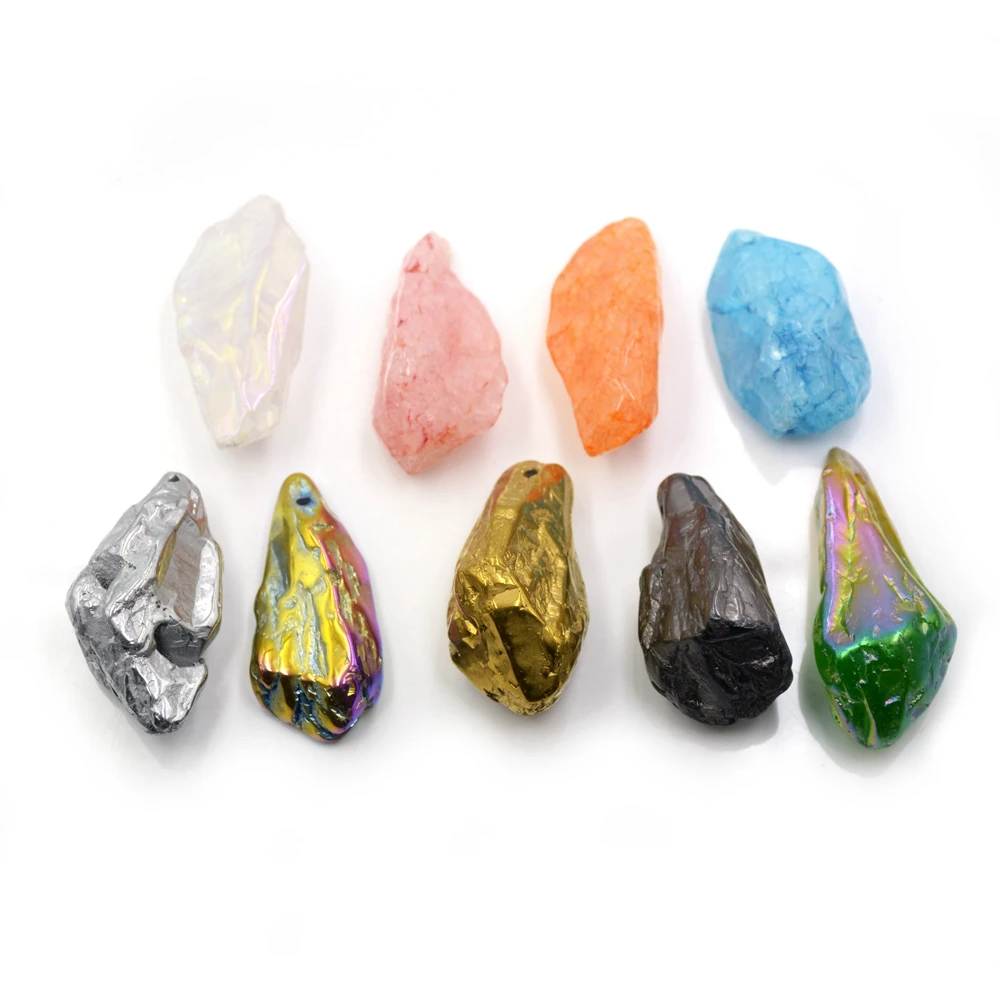 

Natural Crystal Quartz Rough Stone Point Pendants For Necklace Raw Nugget Plated Rainbow Color Lemon Crystal Jewelry Wholesale, Multi