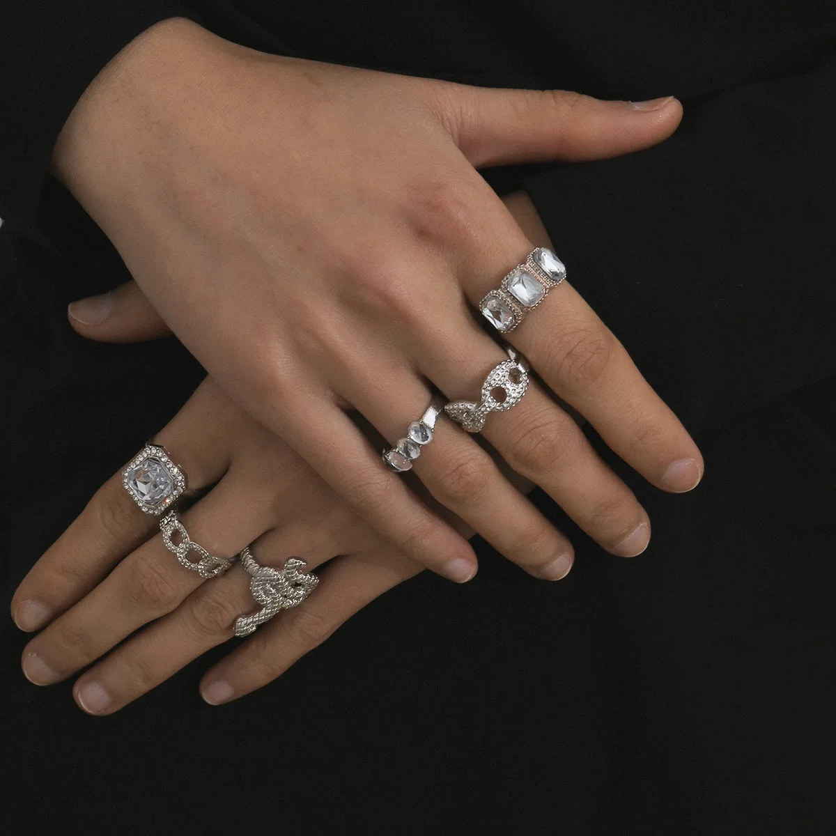 

Ding yi Light luxury temperament transparent gem ring personality wild geometric snake ring 6-piece set, Sliver