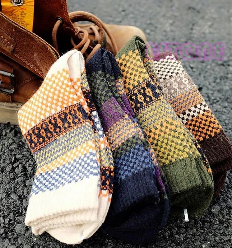 

2020 Factory Cheap Wholesale Soft Thick Wool Warm Winter Socks Men Wool Socks, As pics showed