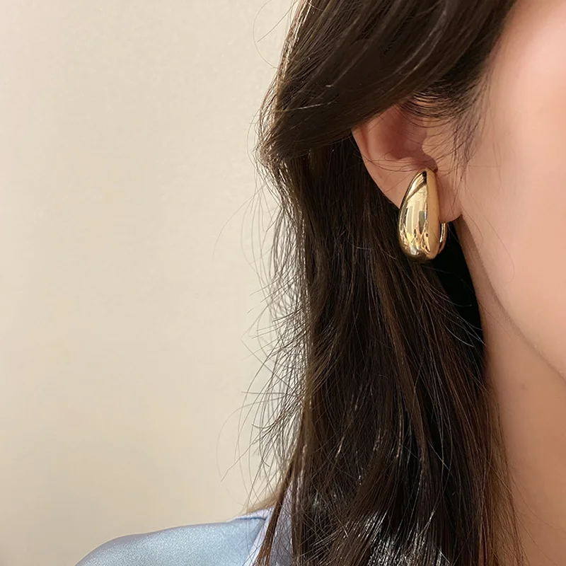 

Fashion Non Pierced Gold Cuff Earring Brass Jewelry Women 14K Gold Plated No Piercing Ear Hole Cuff Clip On Earrings