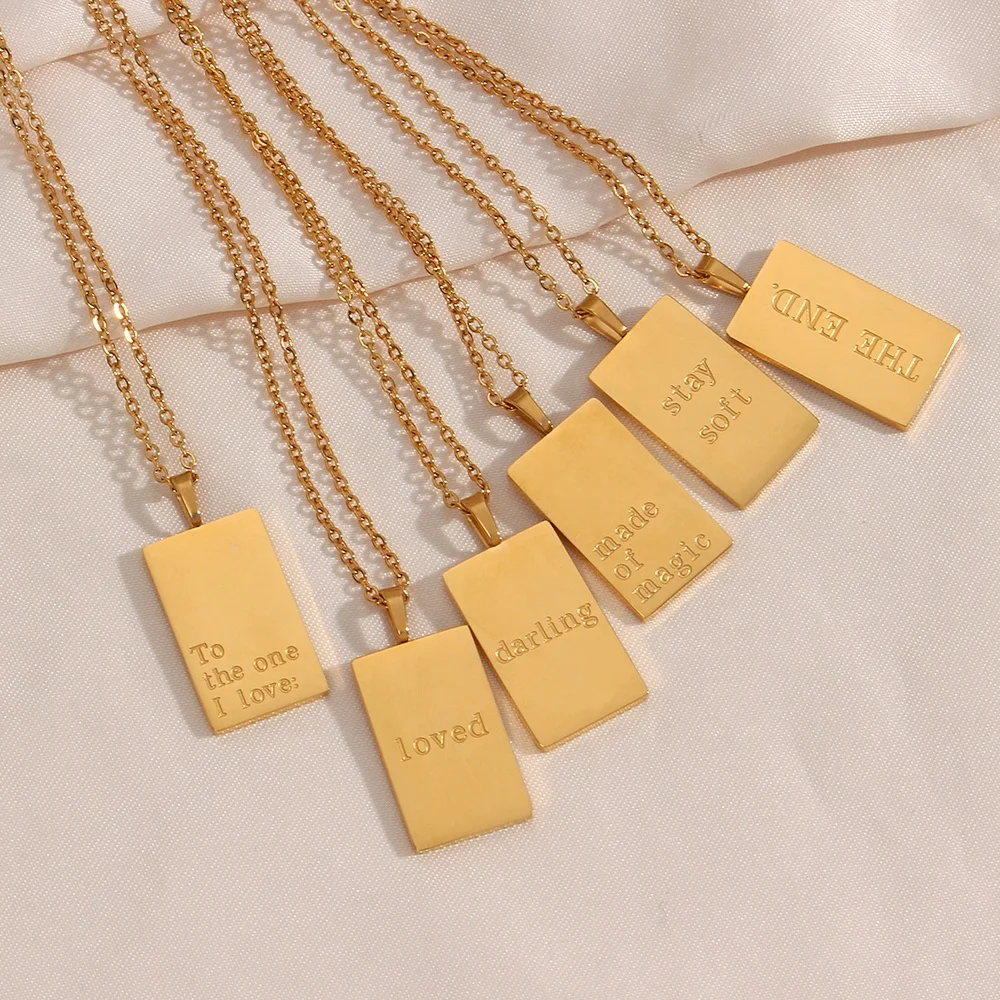 Customized Square Letter Pendant Necklace For Women Name Plate Gold Plated Stainless Steel Pendant Necklace