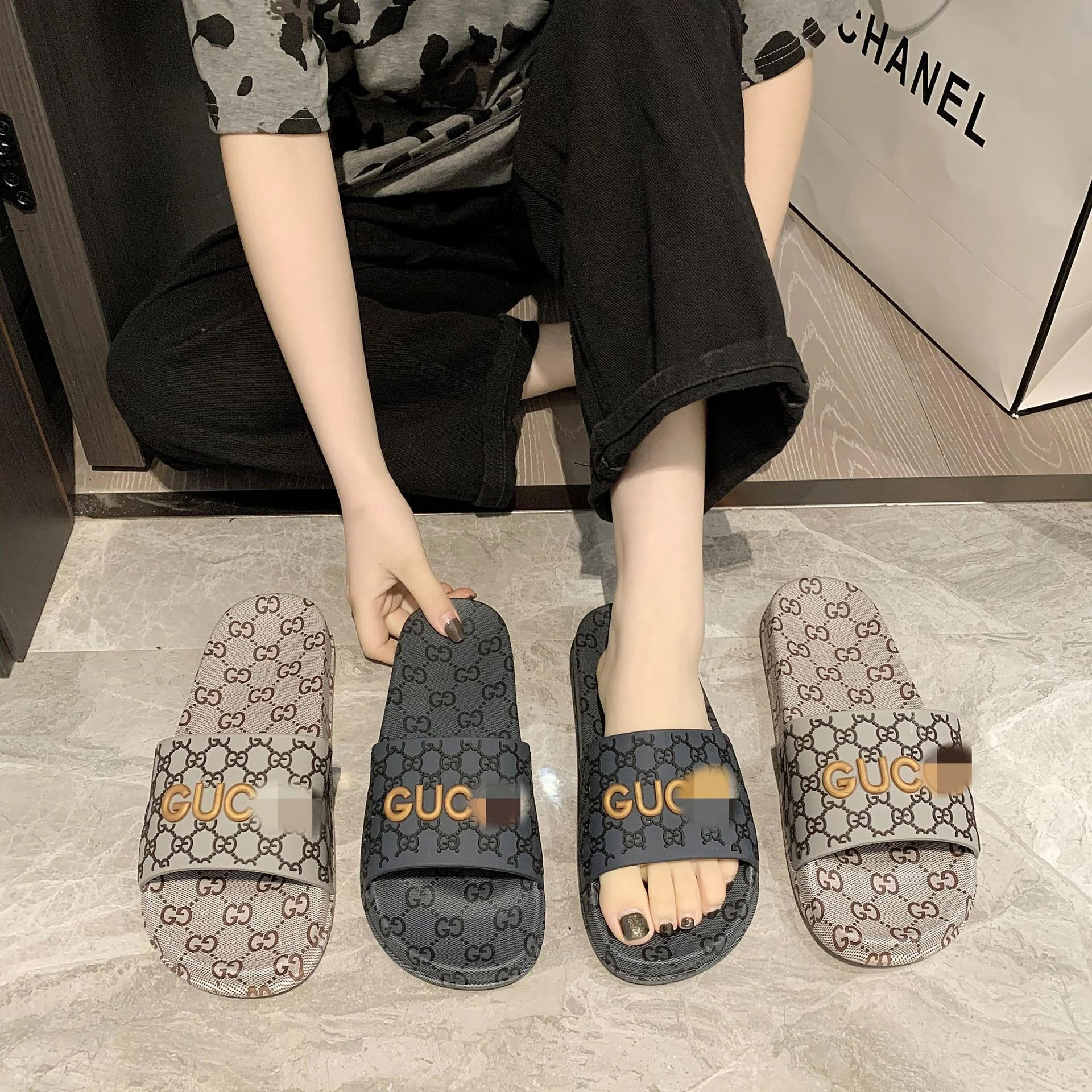 

Factory Price Slippers Custom Latest Design Summer Ladies Slides, Black