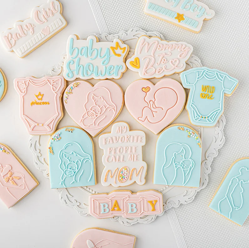 

New cookie tool pregnant mother fondant biscuit acrylic embossing mold Boy girl baby clothes icing love plastic cookie cutter