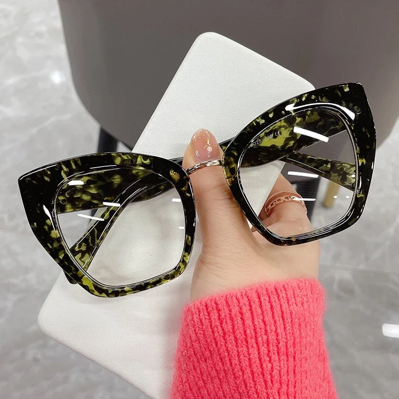 

2022 Blue Light Blocking Computer Glasses Women New Brand Cat Eye Optical Frame Big Leopard Eyeglasses Frames For Ladies
