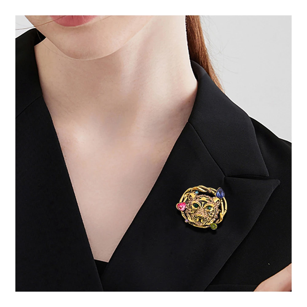 

FAST DELIVERY FASHION DIAMOND ALLOY TIGER BROOCHES ELEGANT LATEST VINTAGE DESIGNER BROOCHES CLOTHES ACCESSORIES FOR SUIT