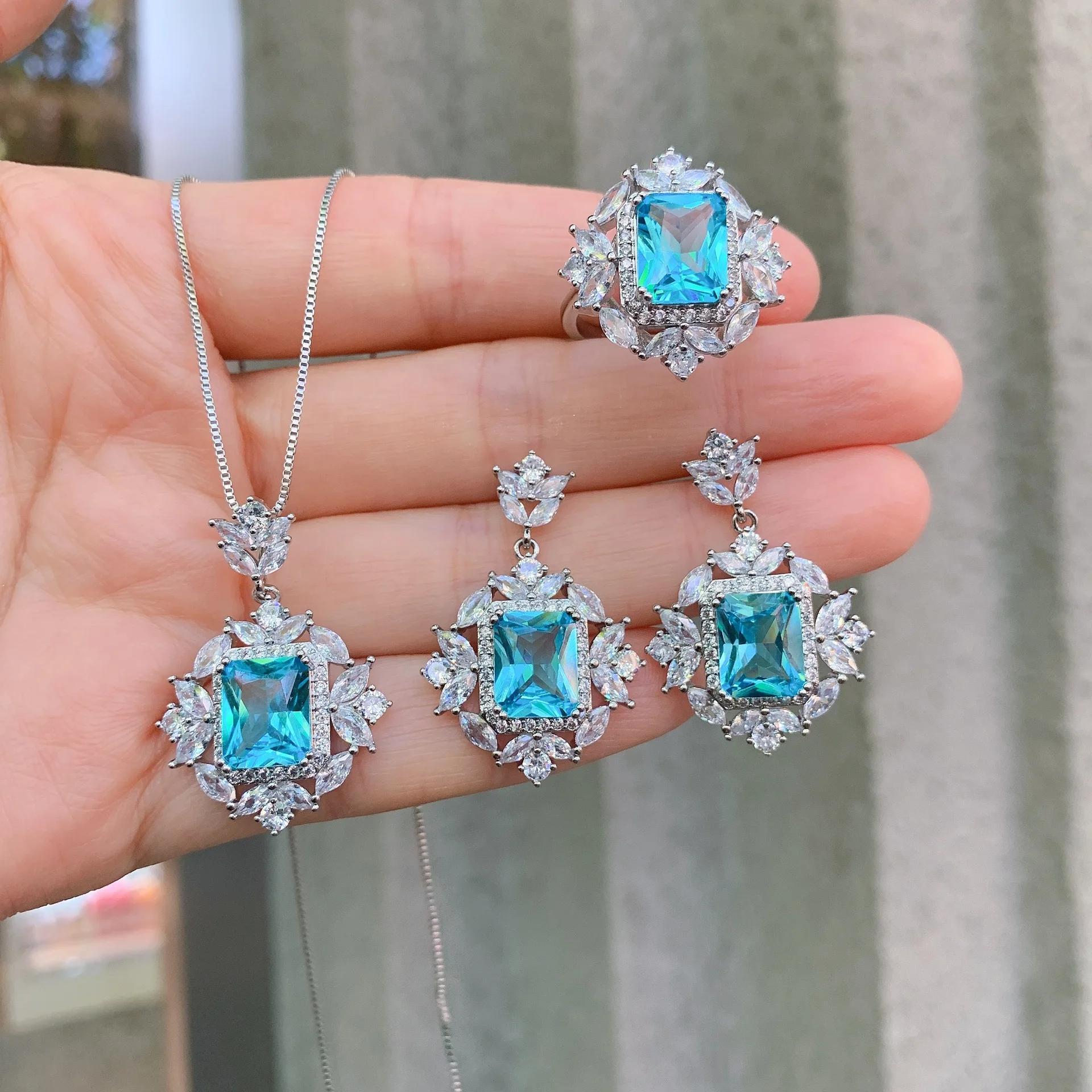 

Dainty Luxury Paraiba Crystal Wedding Jewelry Sets Zircon Leaf Diamond Rings Blue Gemstone Pendant Necklace Earrings Set Women