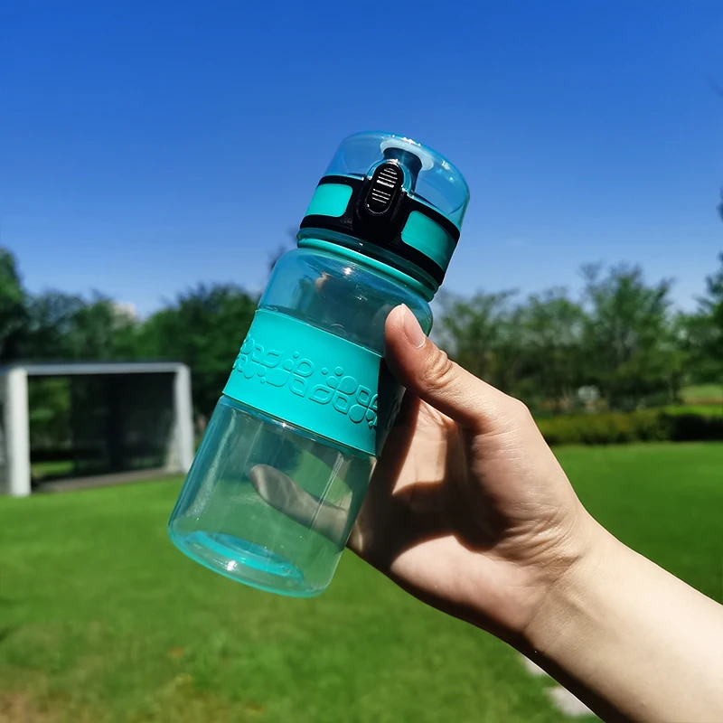 

customized wholesale 500ml sports tritan plastic drinking clear water bottle, Customized color