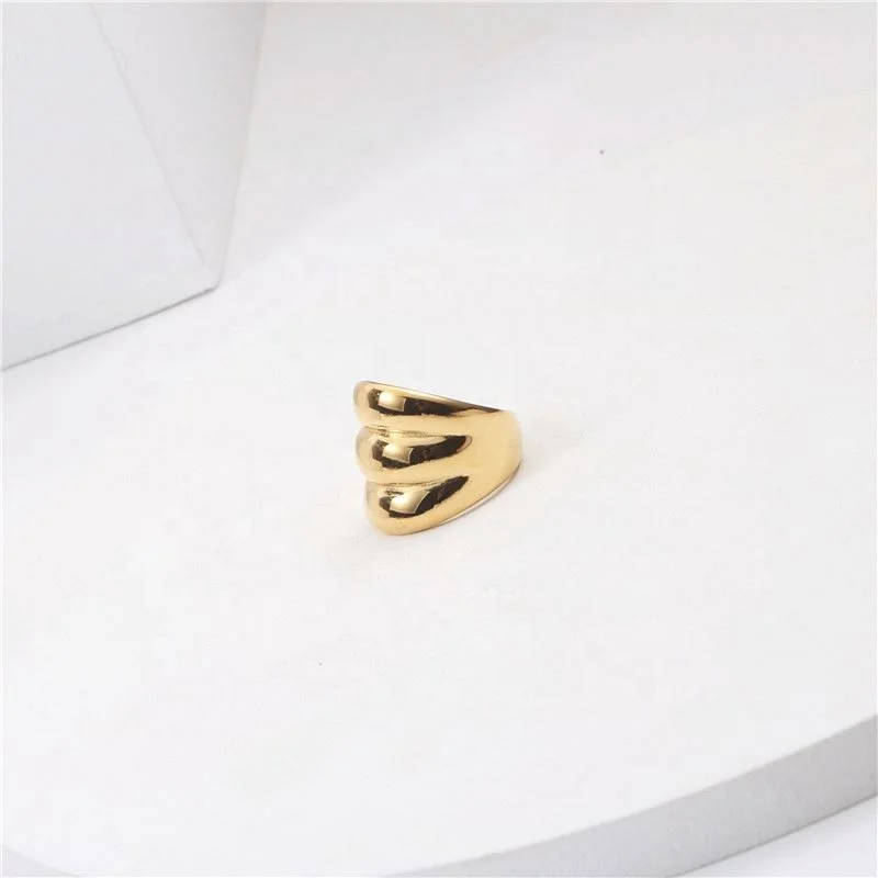 

High End 18K Plain Gold Chunky Rings Tarnish Free Jewelry Waterproof Jewelry Wholesale Stainless Steel Jewelry