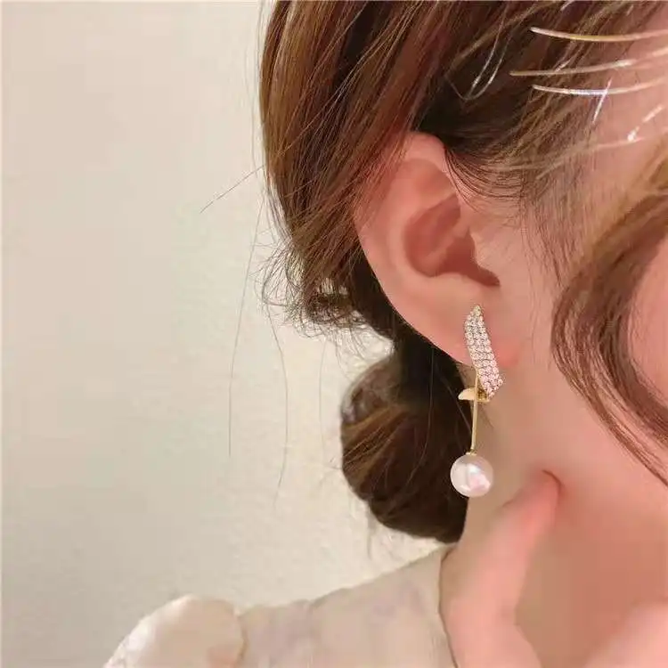 

Trendy S925 Sterling Silver Needle Temperament Pearl Earrings Women'S High-End Tassel Earrings