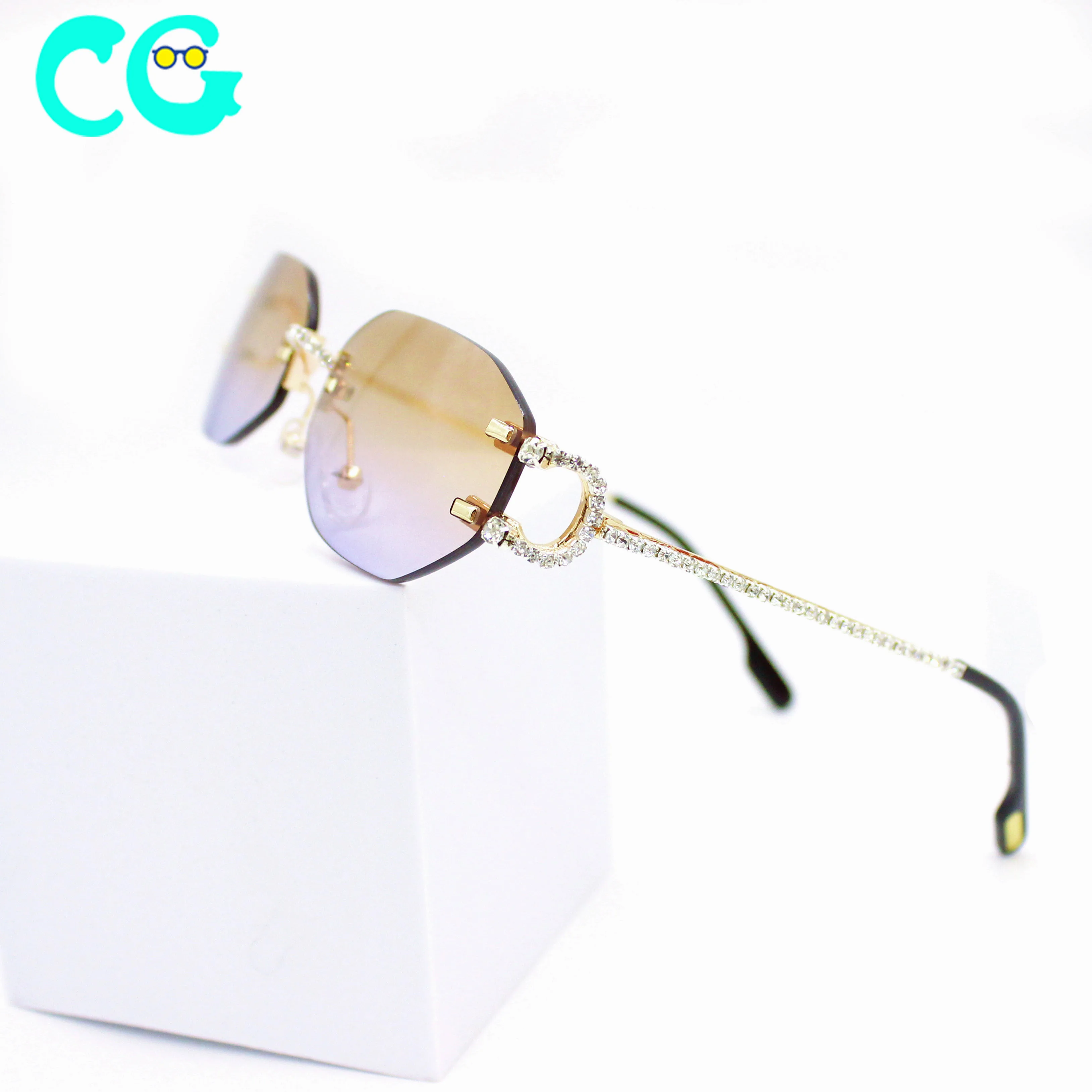 

2021 Fashion Cool Unique Rimless Style Rivets Sunglasses Vintage Women ins Brand Design Sun Glasses Oculos De Sol, Picture