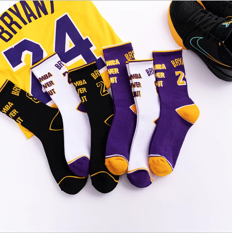

New arrival men fashion cotton basketball Towels in the sole of a stocking kobe bryant socks