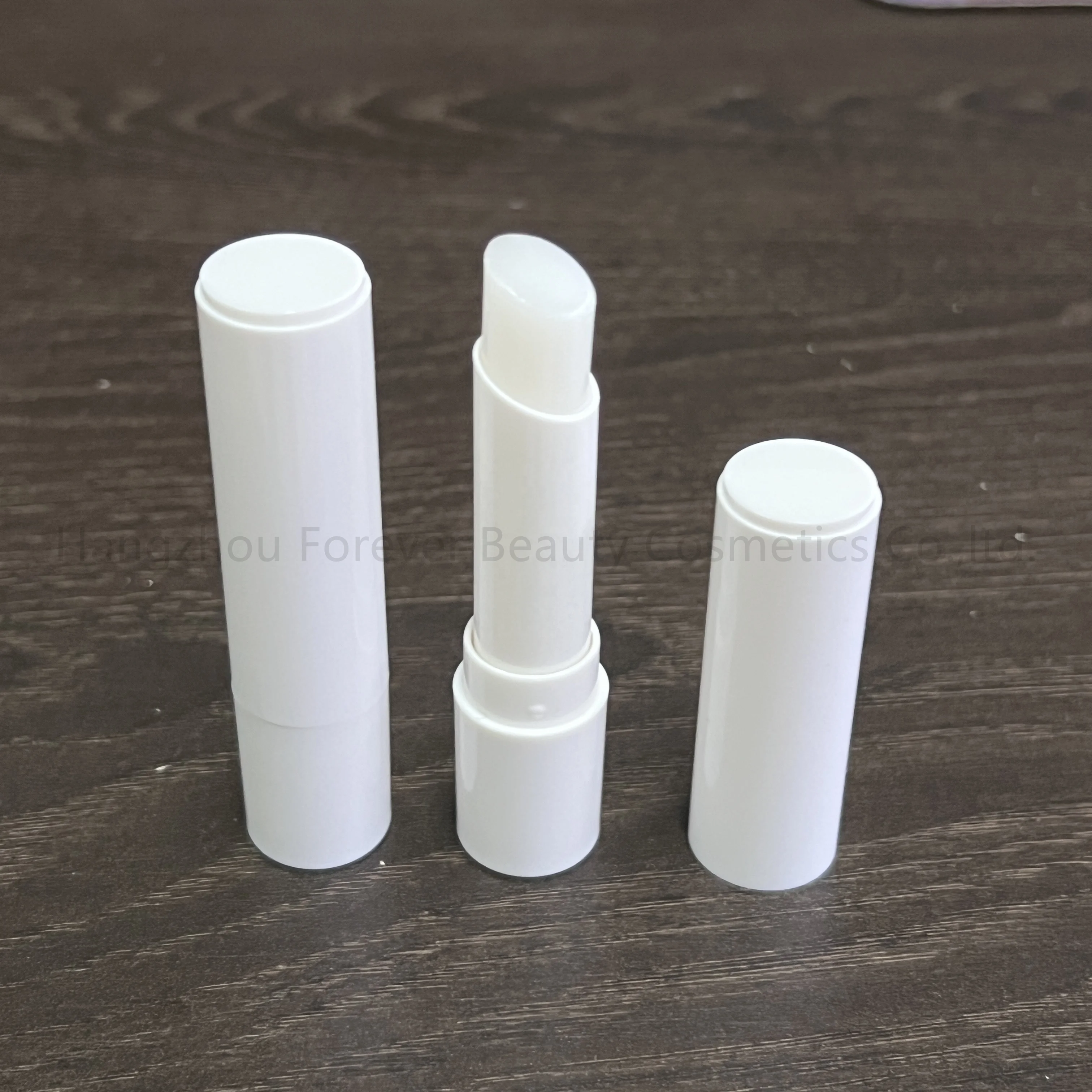 

SPF 30 Chapstick Hyaluronic acid Lip Booster Custom Lip Plumper Balm Private Label