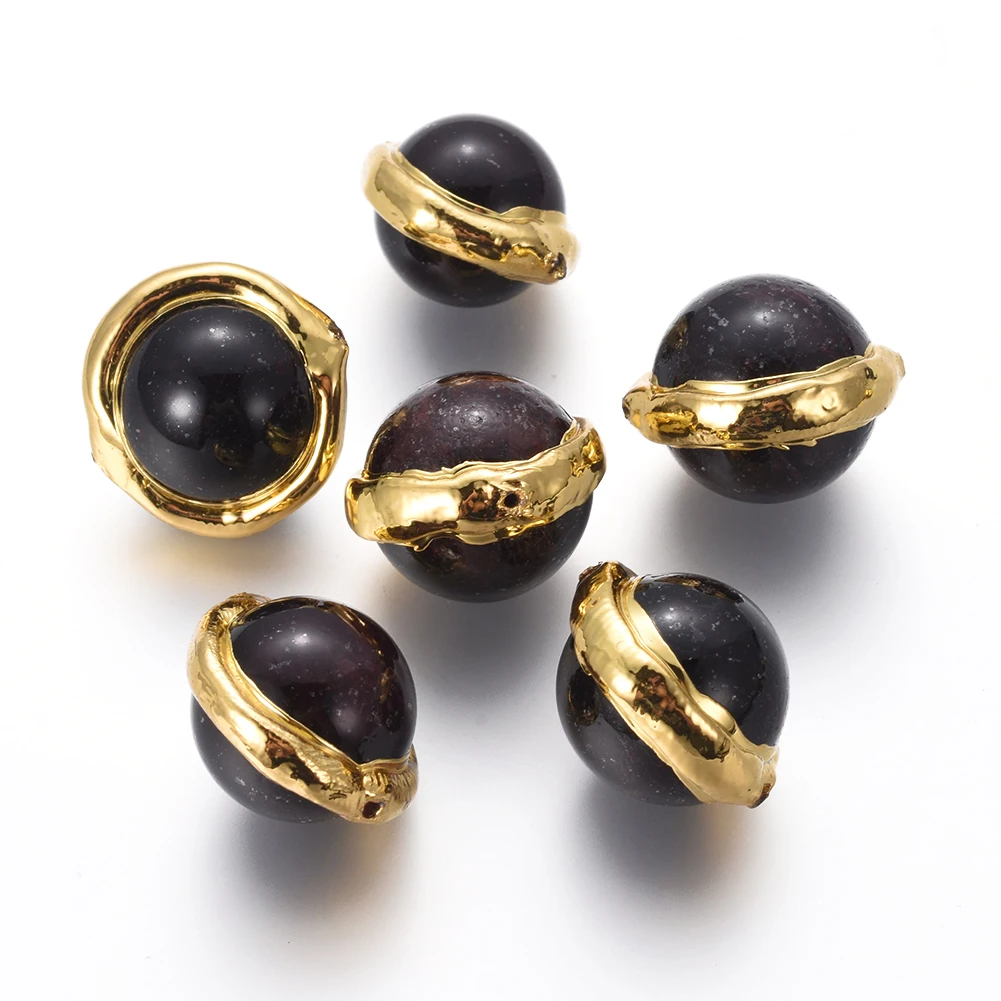 

PandaHall Golden Tone Brass Findings Round Natural Garnet Beads