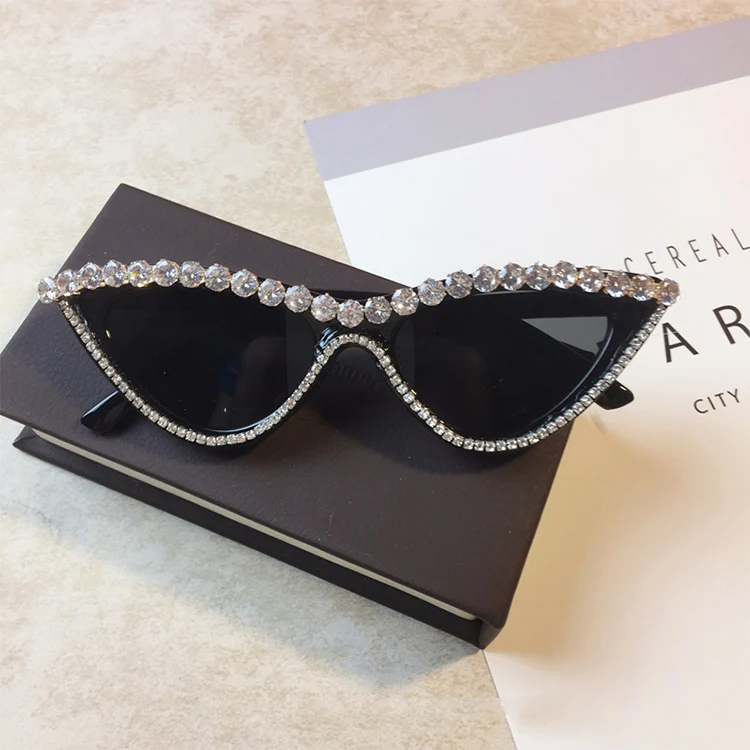 

SKYWAY Luxury Women Crystal Sunglasses Handmade Rhinestones Cat Eye Sunglasses Female Style Eyewear