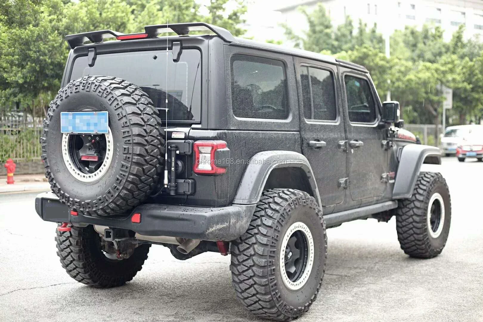 rear spoiler with light for jeep