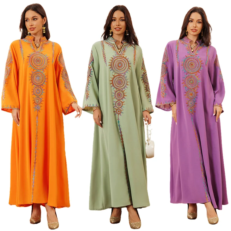 AB431 Middle Eastern Arab Dubai Abaya Women Muslim Dress Long Sleeve Embroidered Abayas Robe Jalabiya for Women Home Robe Femme