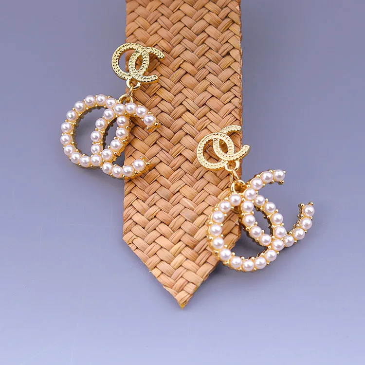 

Designer jewelry famous brands Classic letter hoop earrings luxury earrings wholesale, Gold color