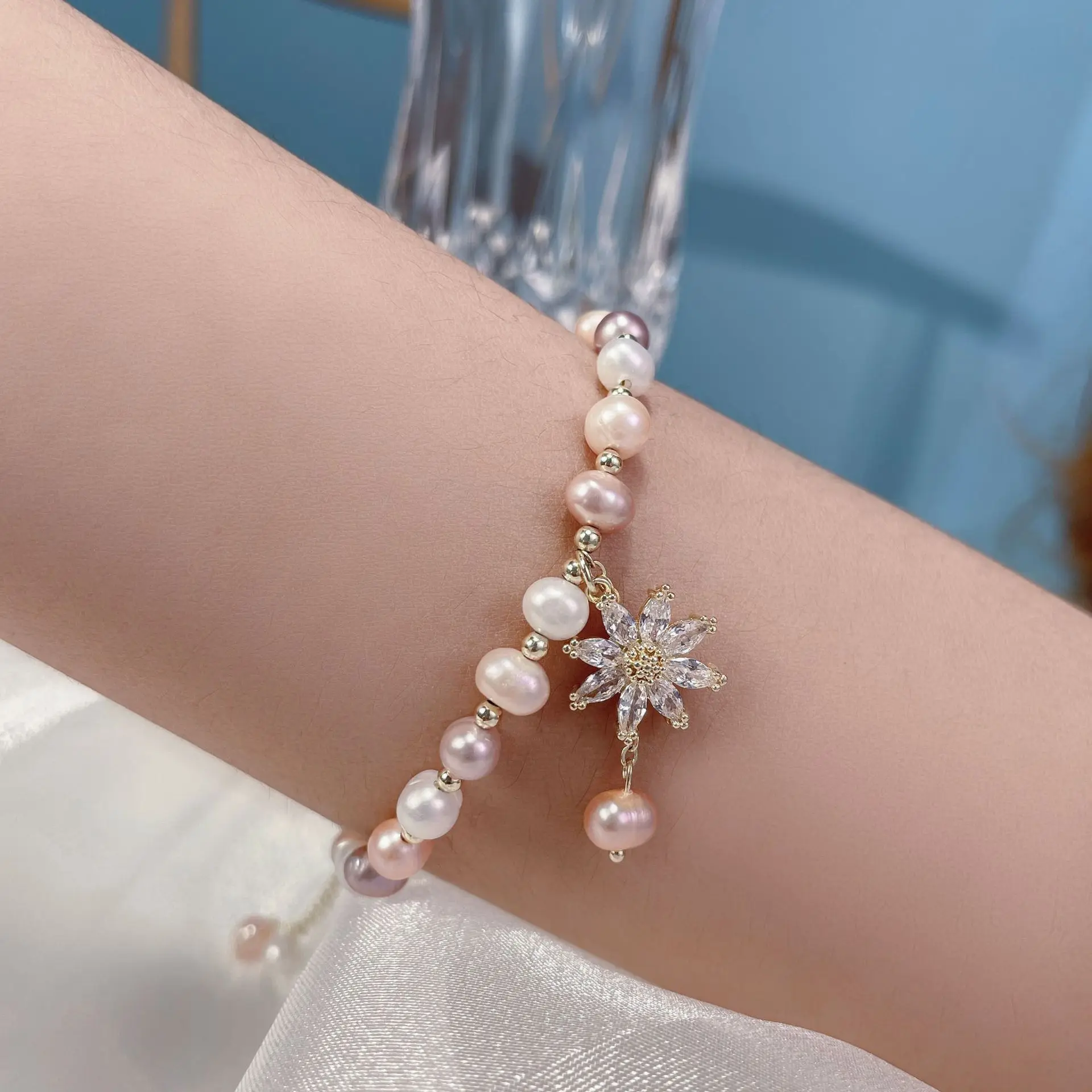 

Hello Selected drop shipping jewelry free shipping dropship bracelet, Pink,white