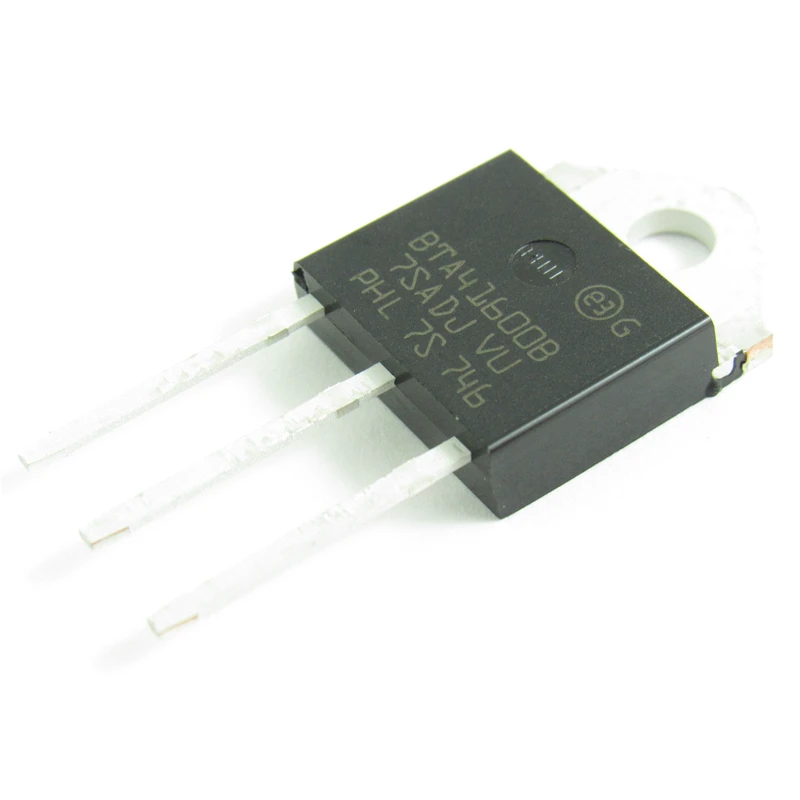 10 un BCR8PM-12L BCR8PM TO-220 Triac medio uso de energía