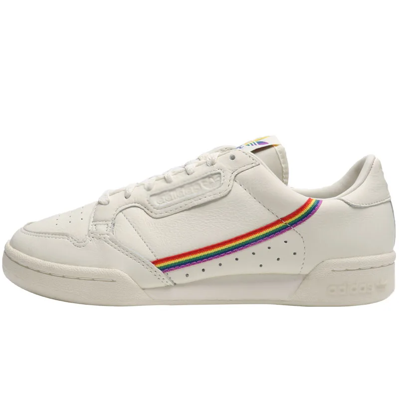 

High quality comfortable men's and women's casual shoes sports shoessports shoes