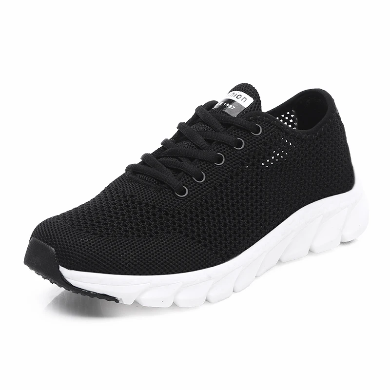 

2021 Summer new custom sports shoes flying woven ladies safety shoes casual women breathable shoes