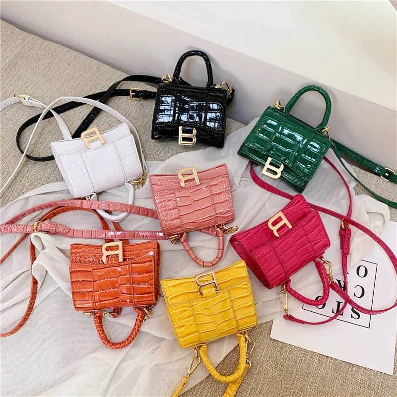 

Crocodile Pattern Small Square Bag 2021 New Casual One-shoulder Messenger Bags Famous Designer Women Purse and Handbags Cc Bags
