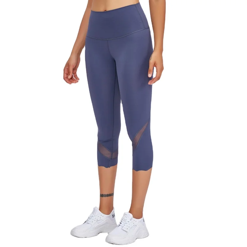 

2021 New Yoga Cropped Pants Mesh Stitching Nude Shorts Hips Fitness Running Pants, As shown