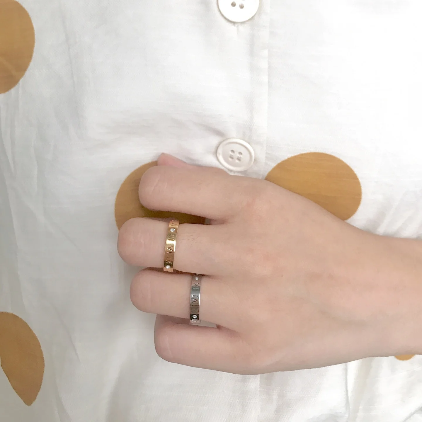 

14K Gold Plated Stainless Steel Roman Number Small Cubic Zirconia Couple Rings Waterproof Jewelry