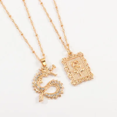 

2021 Personalized Fashion Jewelry Rose Pendant Diamond Chinese Dragon Necklace Fashion Hip Hop Crystal Rhinestone Necklace Set